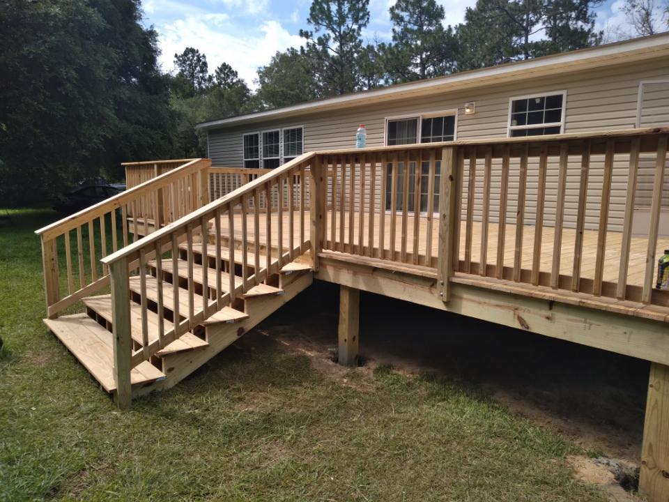 Beautiful deck and fence in Raleigh